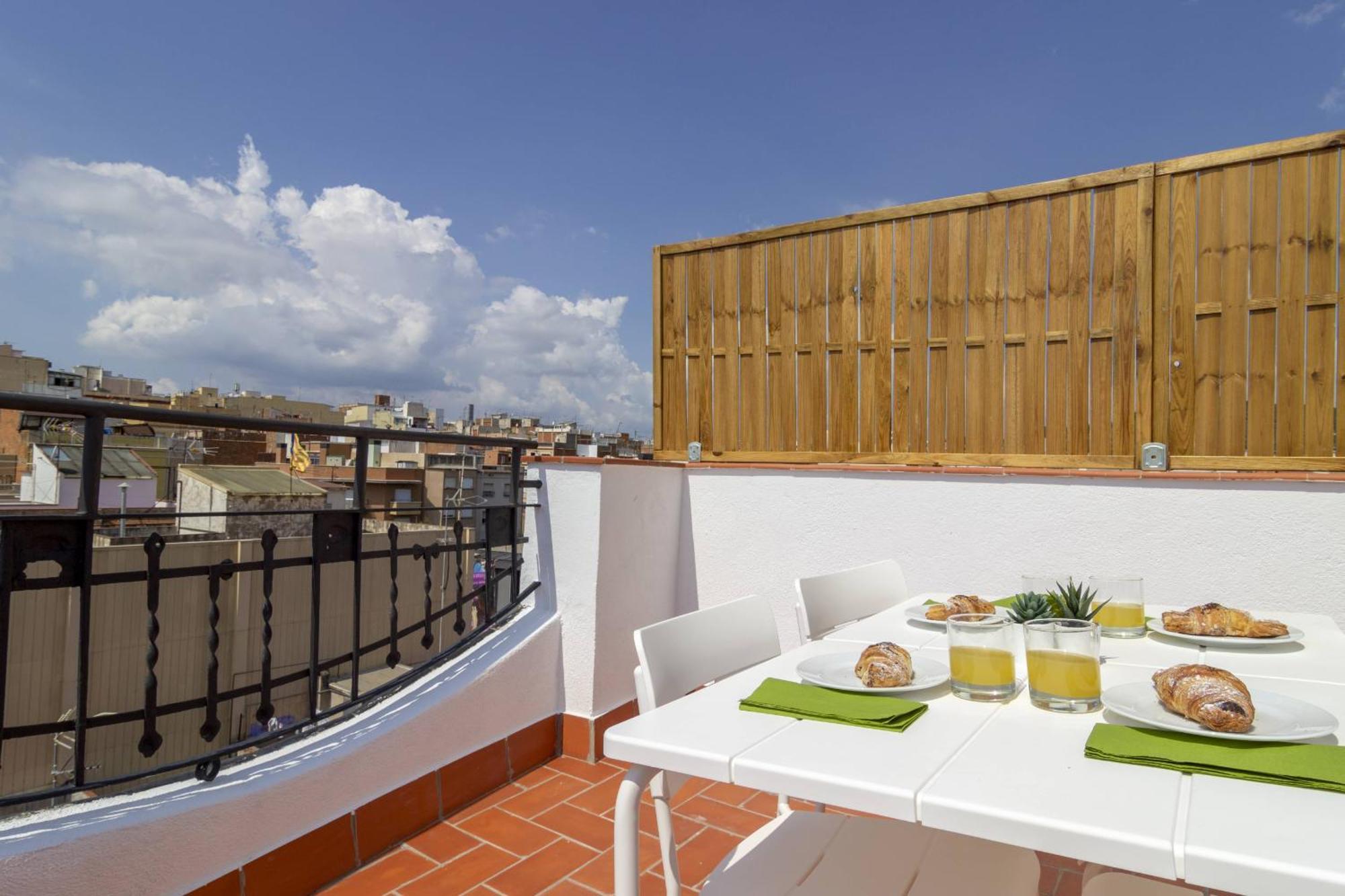 Ola Living Camp Nou Apartment L'Hospitalet de Llobregat Exterior foto